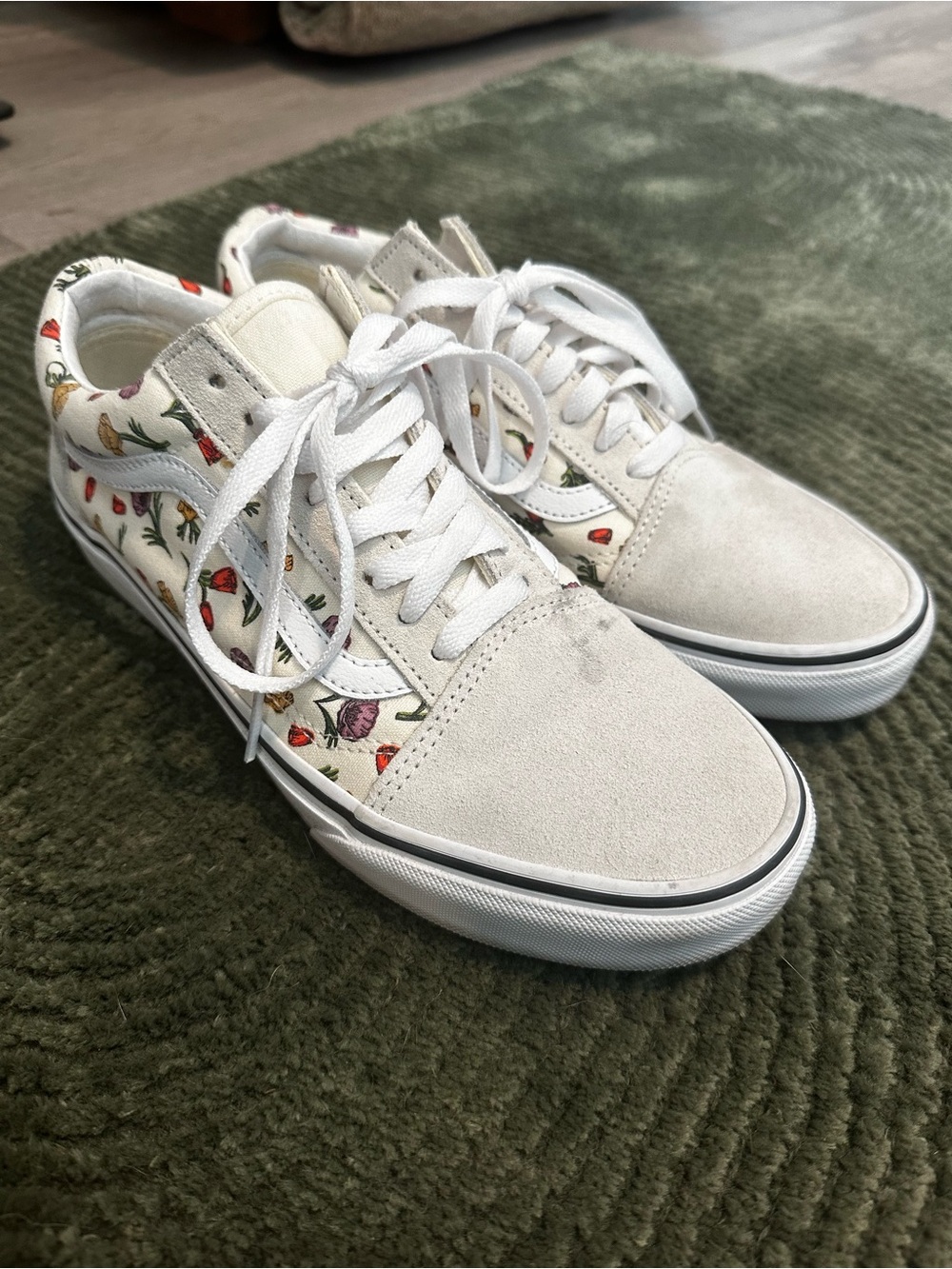 Floral Vans